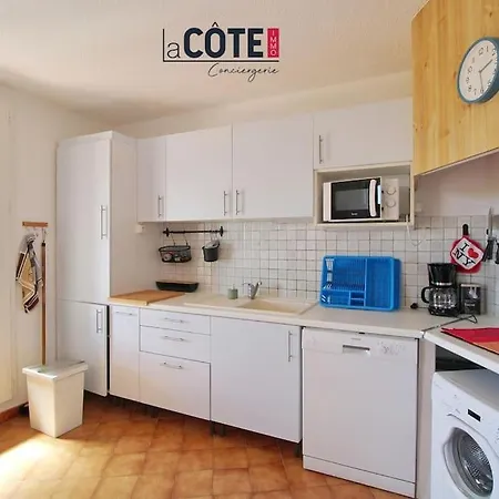 Apartment Petit Paradou - 4 Couchages